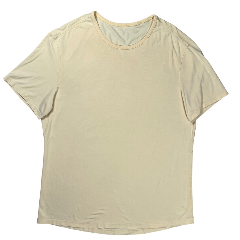 Lululemon T-Shirt Men XL Yellow Short Sleeve Athletic Crew Neck Casual Comfort